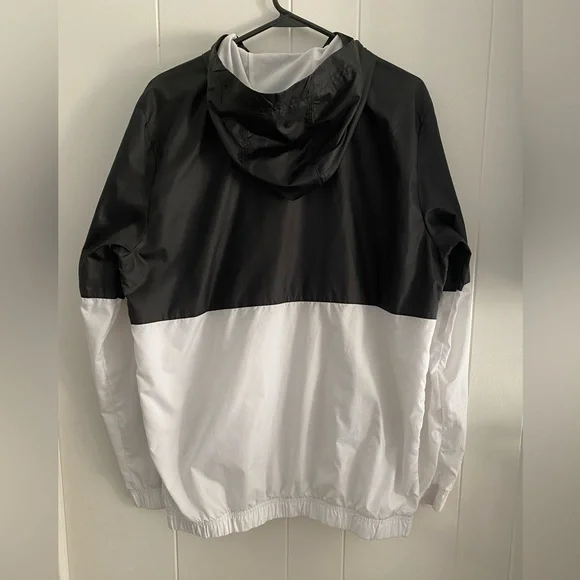 Adidas Men’s Windbreaker - Picture 7 of 7